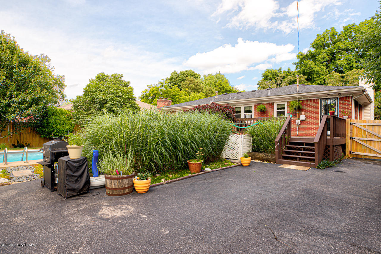 4229 Alton Road Louisville, KY 40207 - Photo 42 of 49 4229_Alton_Rd-18