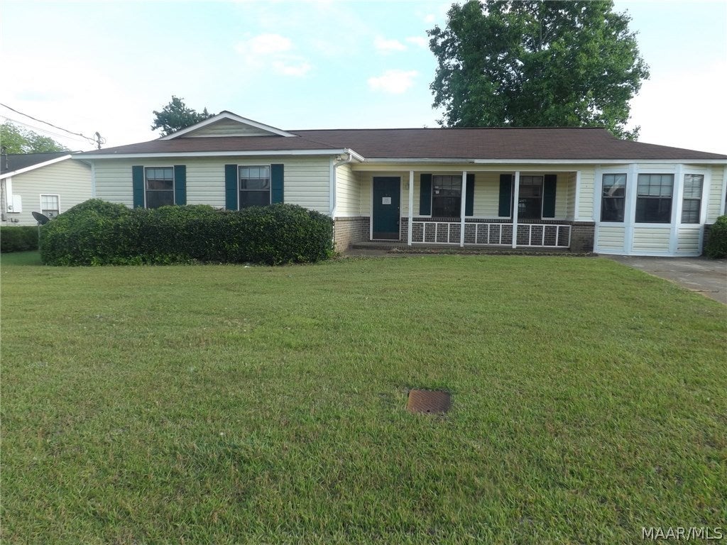 102 Cambridge Road Enterprise, AL 36330 - Photo 1 of 17 Gallery Image 1