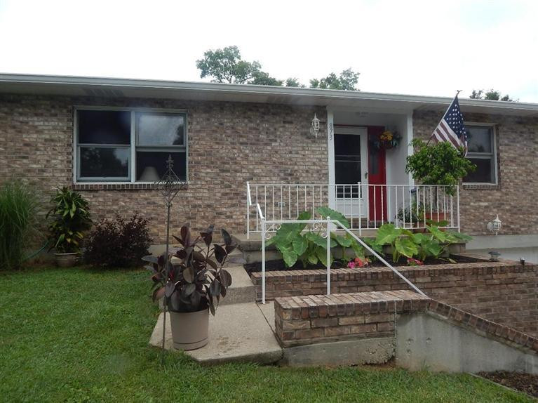 873 Lincoln Road Dayton, KY 41074 - Photo 3 of 25 Gallery Image 3
