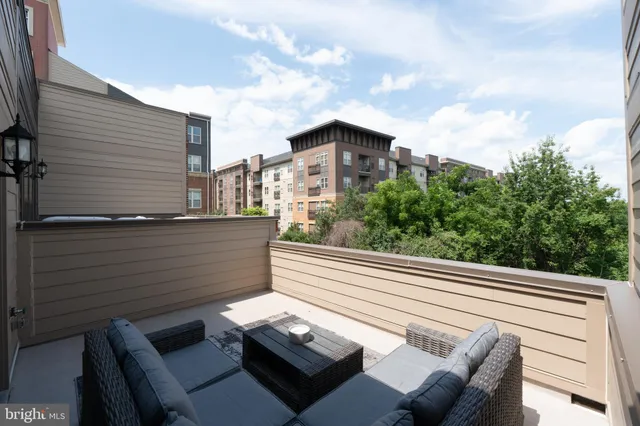 $3,750 | 515 Shorthorn Way, Rockville, MD 20850