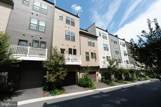 $3,750 | 515 Shorthorn Way, Rockville, MD 20850