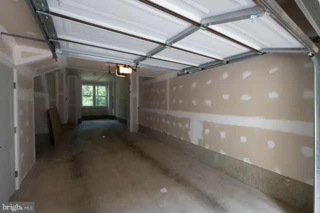 $3,750 | 515 Shorthorn Way, Rockville, MD 20850