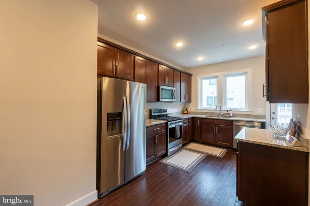 $3,750 | 515 Shorthorn Way, Rockville, MD 20850