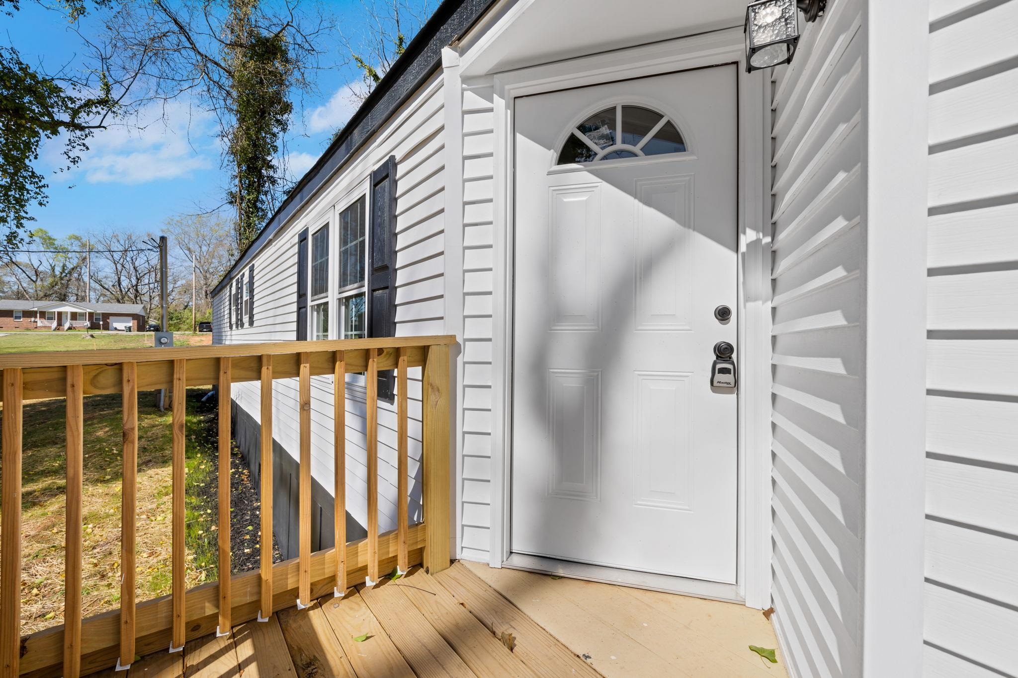 204 Wardlaw Street Union, SC 29379 - Photo 5 of 27