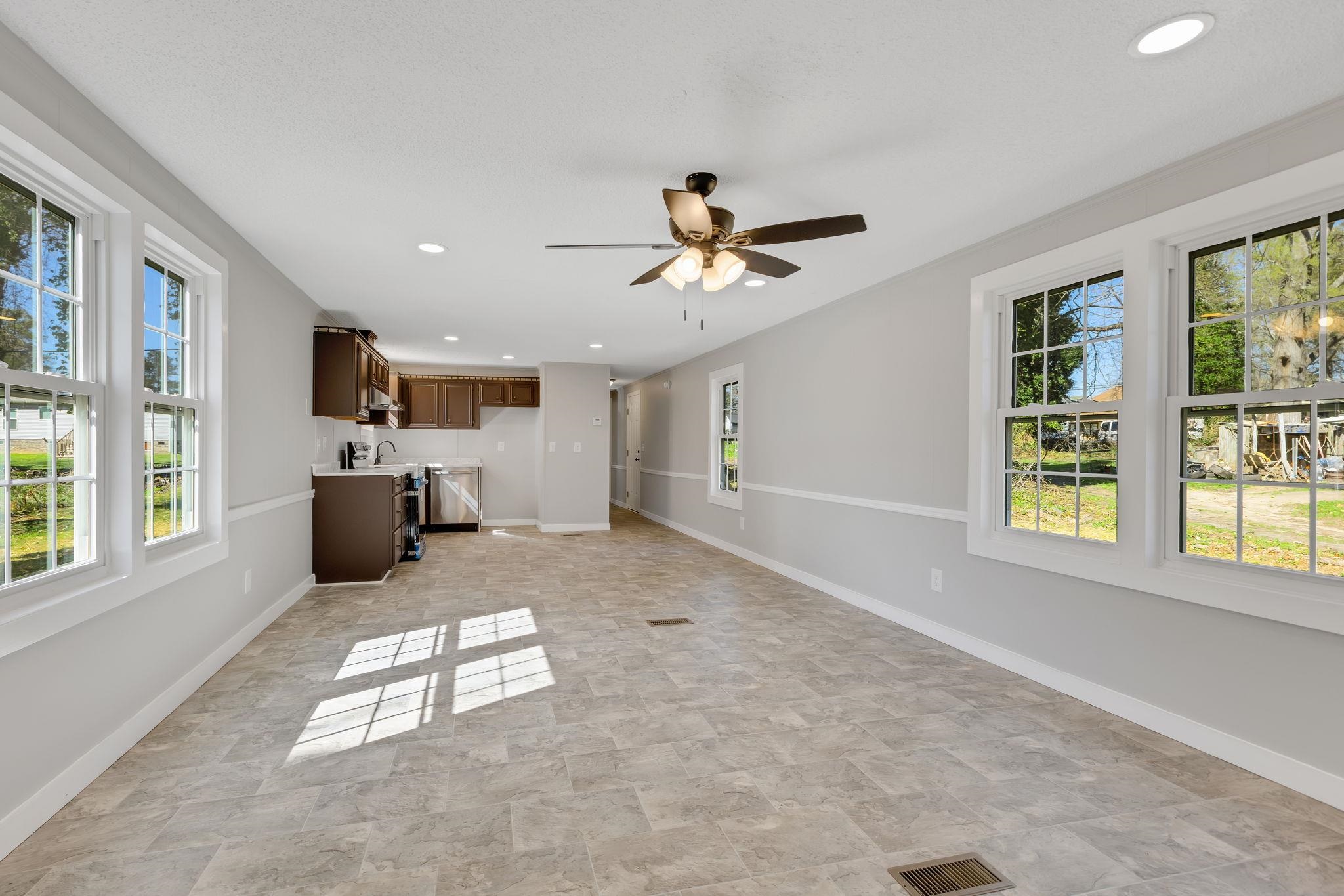 204 Wardlaw Street Union, SC 29379 - Photo 7 of 27