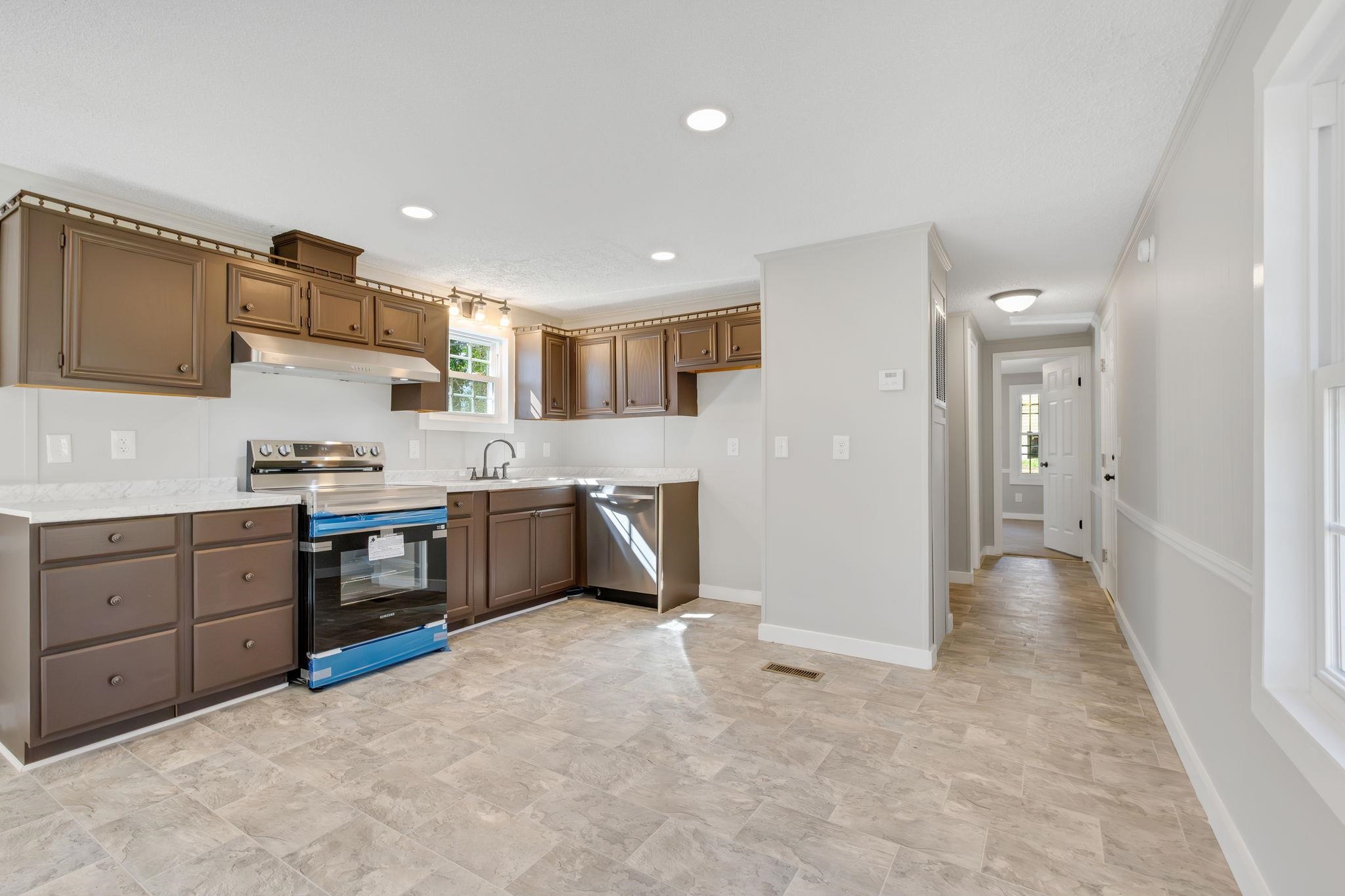 204 Wardlaw Street Union, SC 29379 - Photo 9 of 27