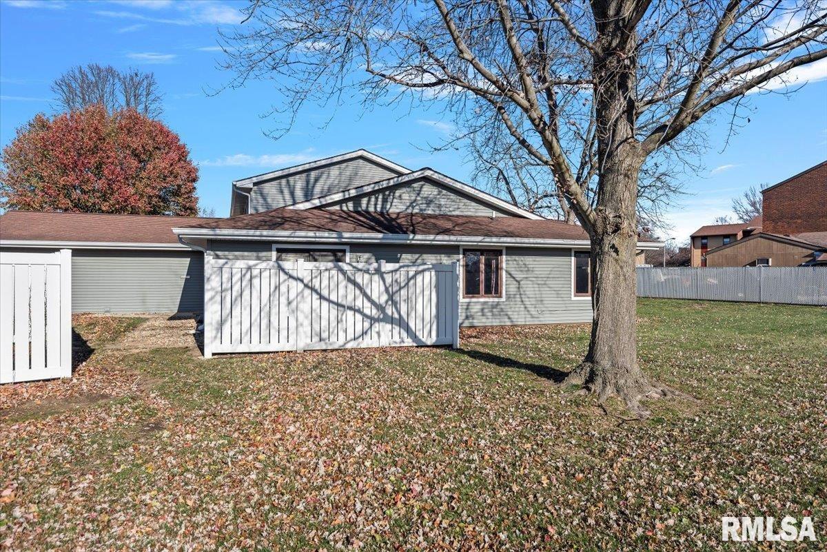 48 Brookside Place Springfield, IL 62704 - Photo 25 of 30 Gallery Image 25
