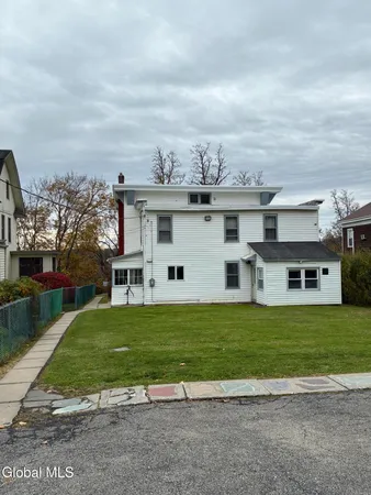 $218,000 | 6 Montgomery Terrace, Fonda, NY 12068