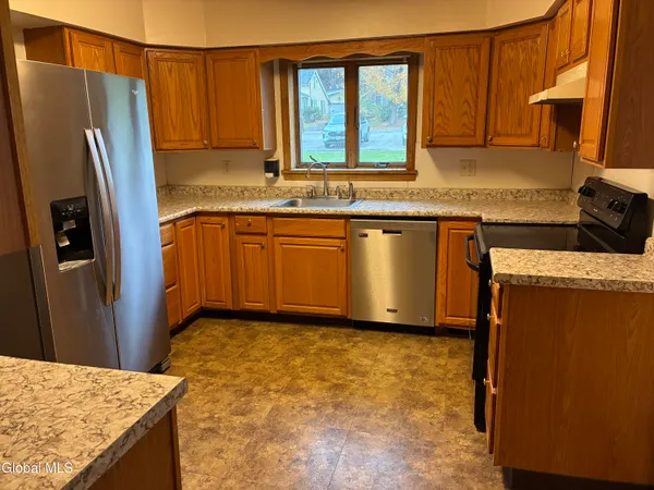 $218,000 | 6 Montgomery Terrace, Fonda, NY 12068