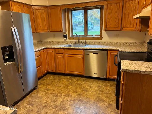 $218,000 | 6 Montgomery Terrace, Fonda, NY 12068