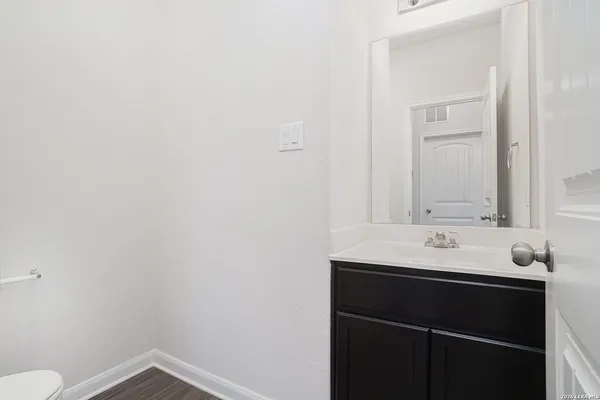 $1,950 | 2449 McCrae, New Braunfels, TX 78130