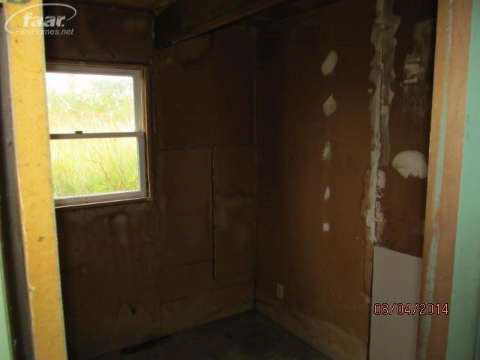 5150 Cole Road Bancroft, MI 48414 - Photo 12 of 12 20419355-11.JPG
