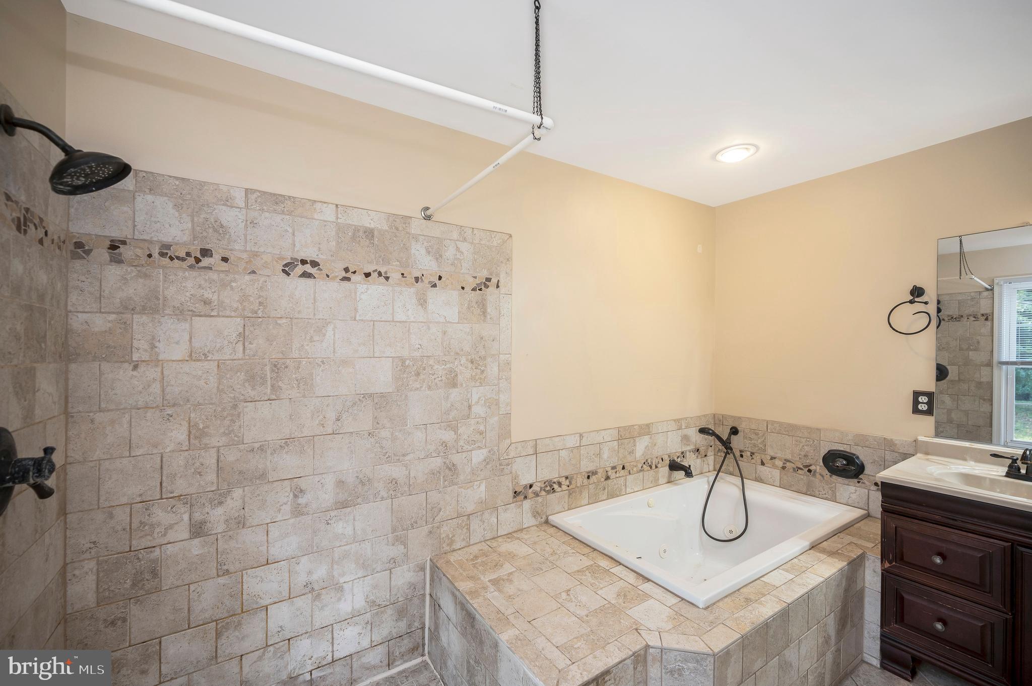 12100 Shortleaf Road Ruther Glen, VA 22546 - Photo 21 of 37 Gallery Image 21