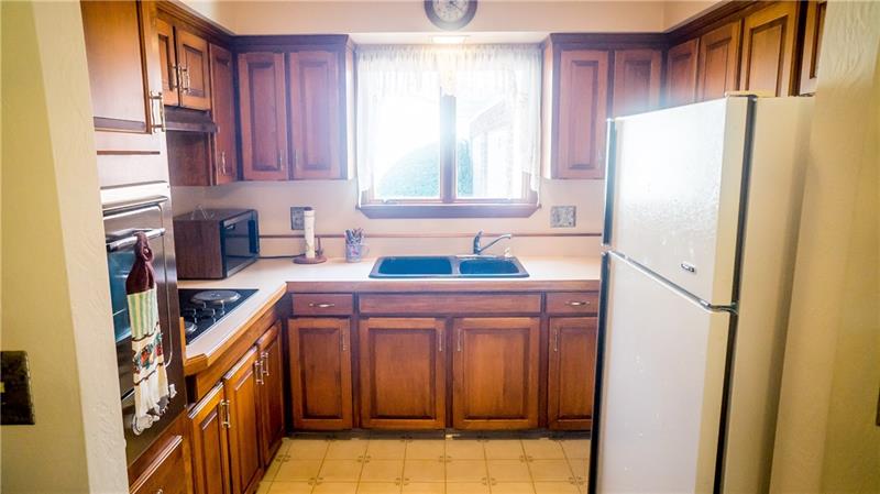 5125 McCandless Road Butler, PA 16001 - Photo 3 of 18