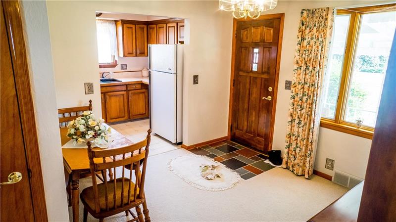 5125 McCandless Road Butler, PA 16001 - Photo 6 of 18
