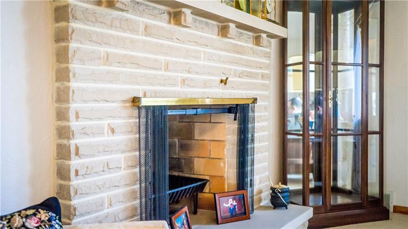 5125 McCandless Road Butler, PA 16001 - Photo 9 of 18