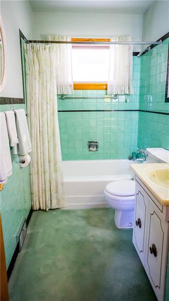 5125 McCandless Road Butler, PA 16001 - Photo 10 of 18