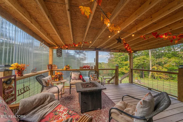 $449,000 | 769 Christenson Road, Deer Lodge, TN 37726