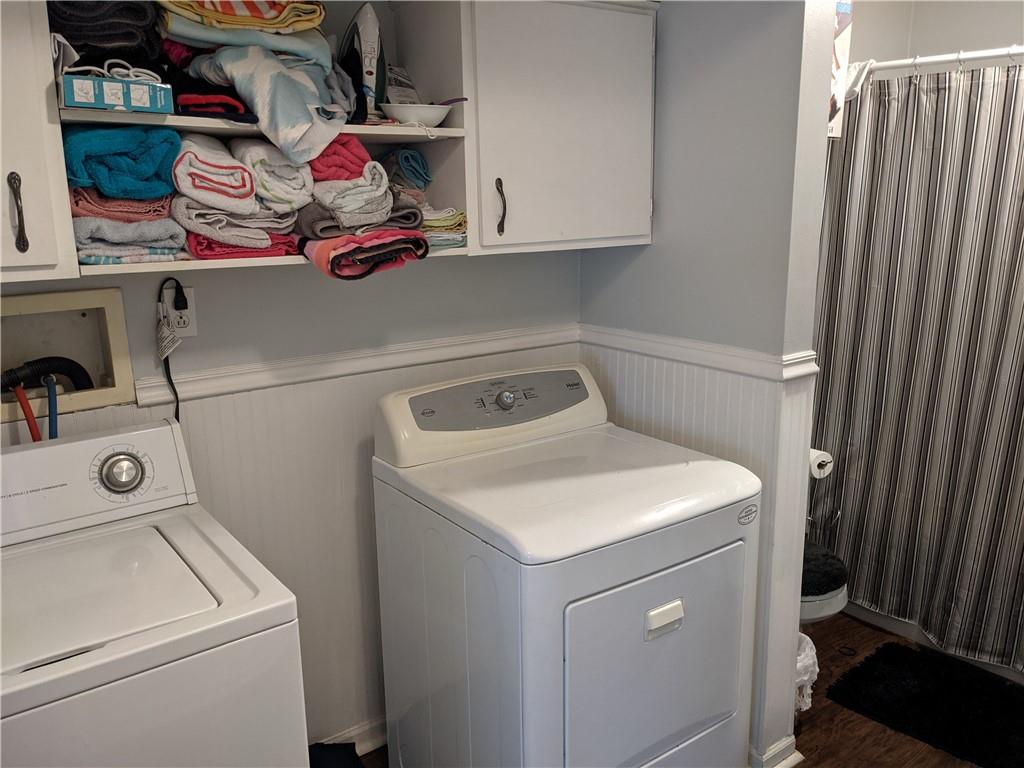 515 East Washington Street Rochester, PA 15074 - Photo 6 of 13 a utility room with dryer and washer