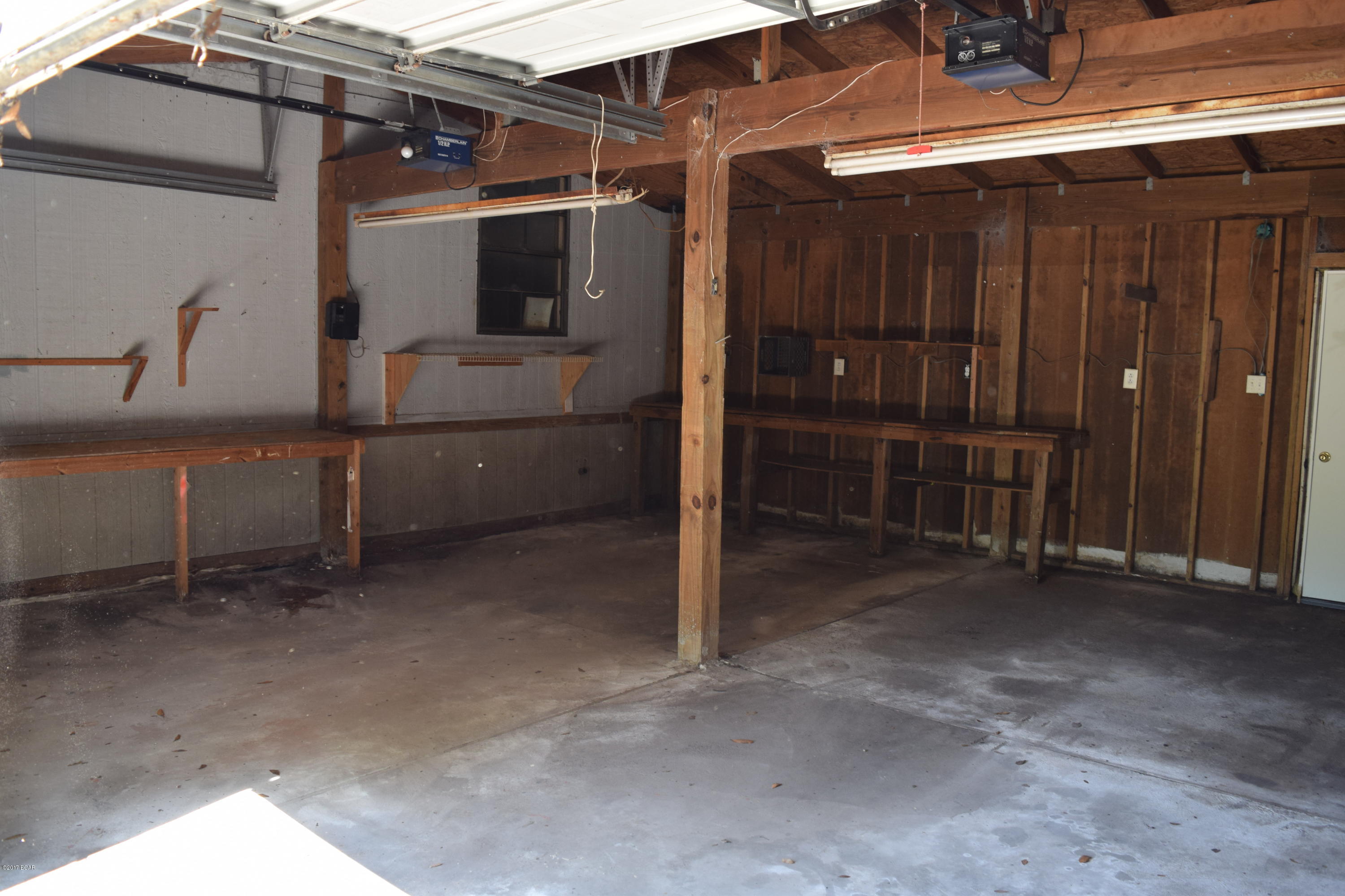 9402 Newberry Road Youngstown, FL 32466 - Photo 12 of 16 Gallery Image 12