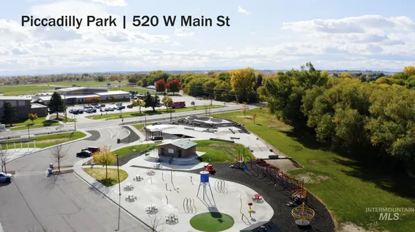 27730 Commerce Comet Way, Caldwell, ID 83607