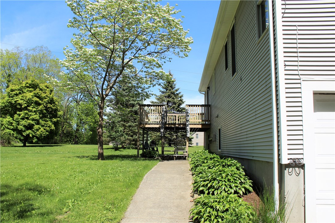 14 Simon Sayles Road Lincoln, RI 02865 - Photo 26 of 28