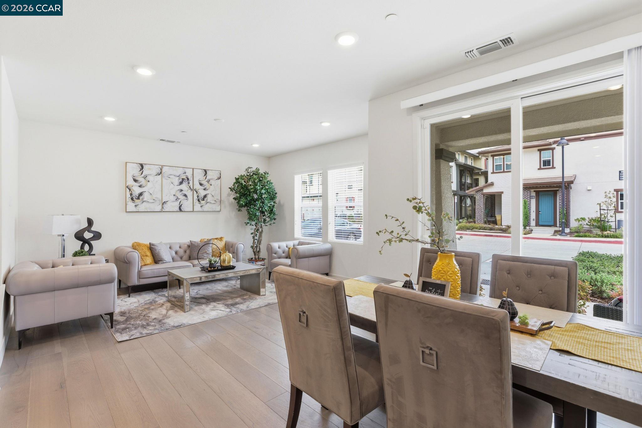 61101 Via Vicenza San Ramon, CA 94583 - Photo 12 of 40