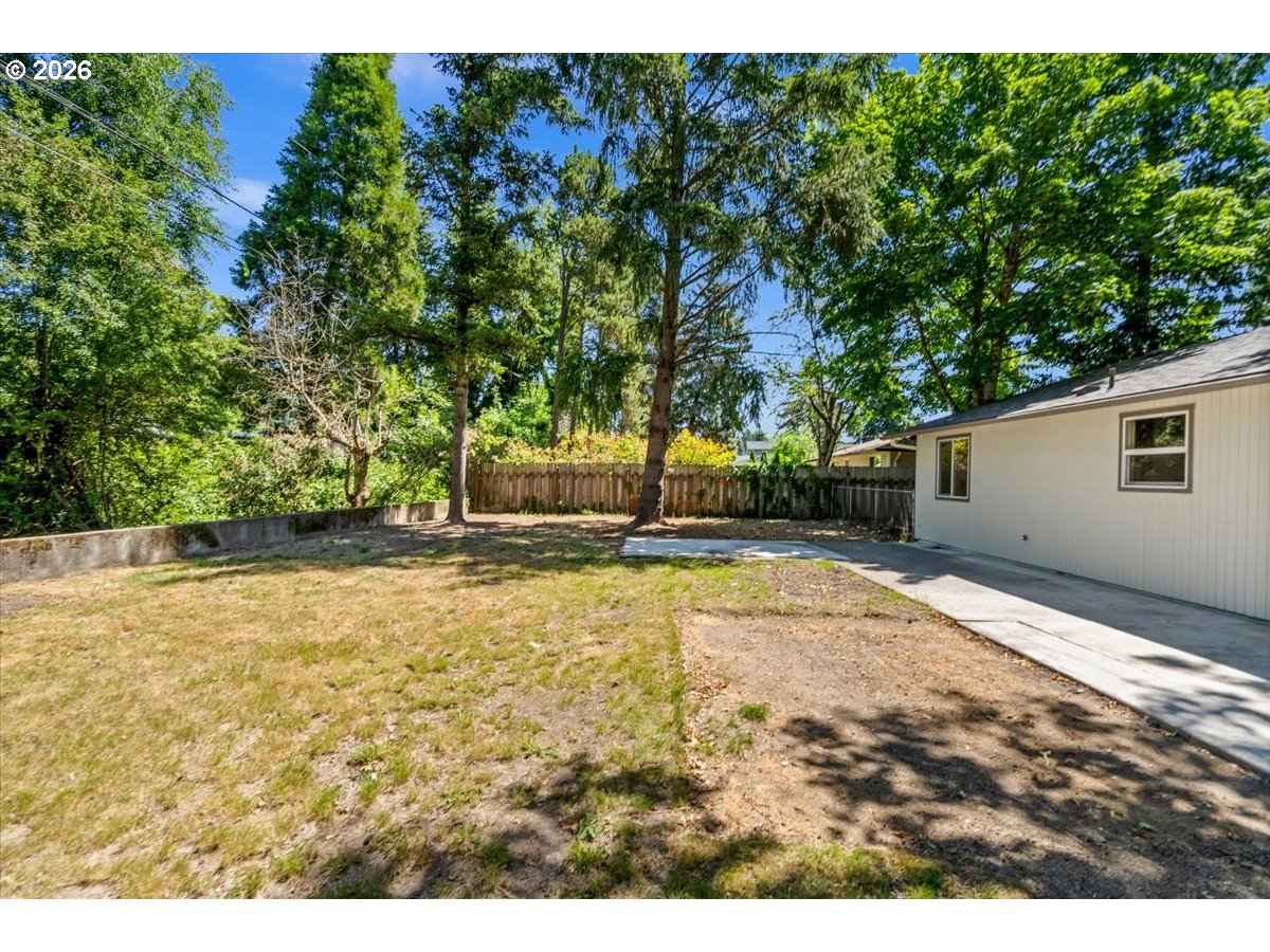 13445 Southwest Evergreen Street Beaverton, OR 97005 - Photo 24 of 31