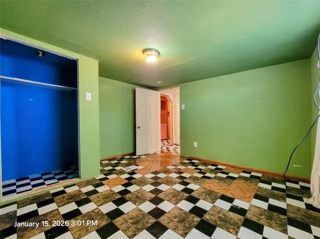 $175,000 | 1909 Lariat Lane, Burleson, TX 76028