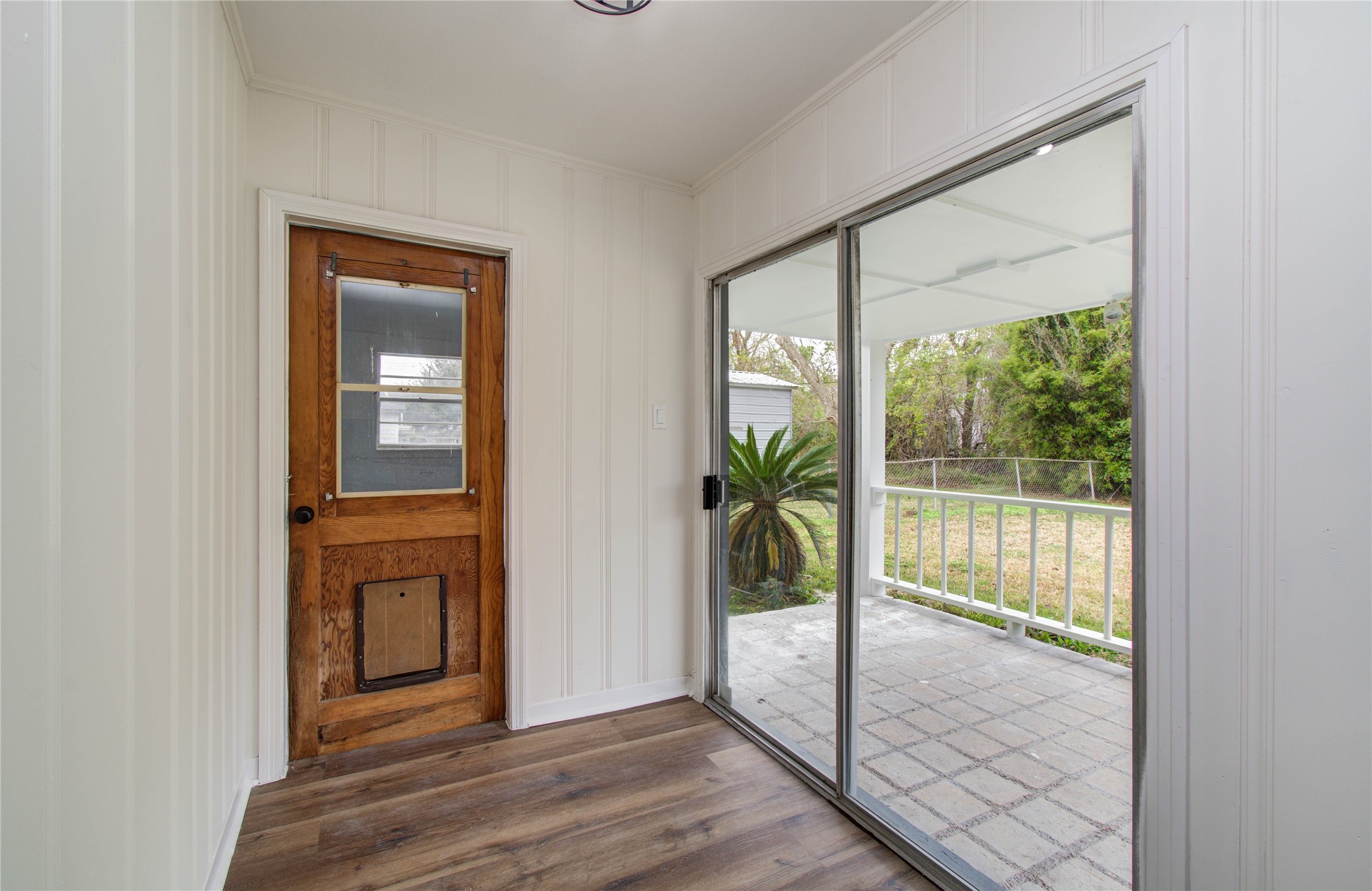 2417 Pecan Street Dickinson, TX 77539 - Photo 28 of 43 a view of front door