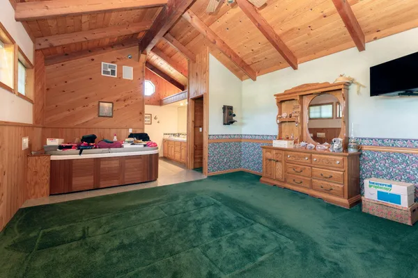 a front view of house with yard