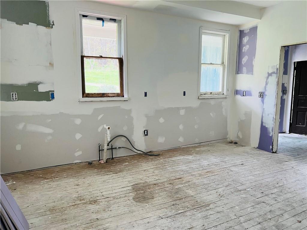 656 Listie Road Friedens, PA 15541 - Photo 4 of 25 Gallery Image 4