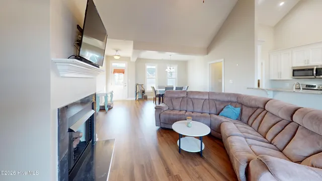 $379,900 | 110 Paddle Trail Lane, Swansboro, NC 28584