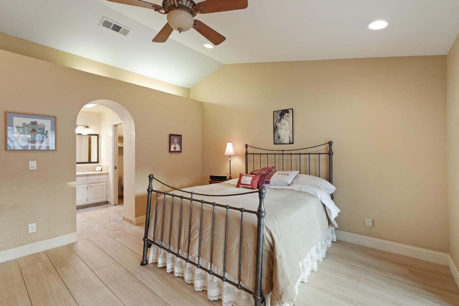 4012 Copper Kettle Court Modesto, CA 95355 - Photo 20 of 47