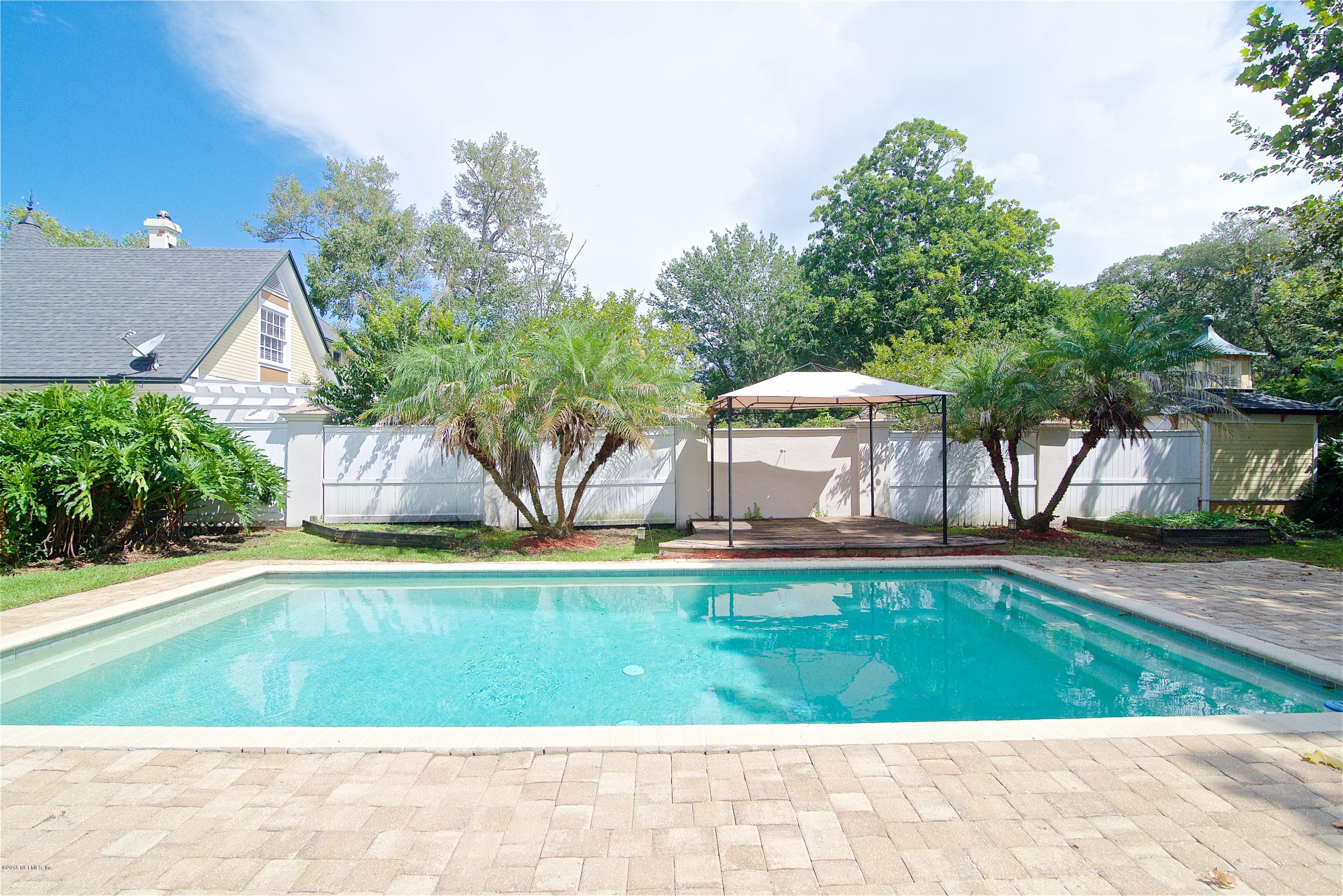6445 Heidi Road Jacksonville, FL 32277 - Photo 7 of 26 Large Pool