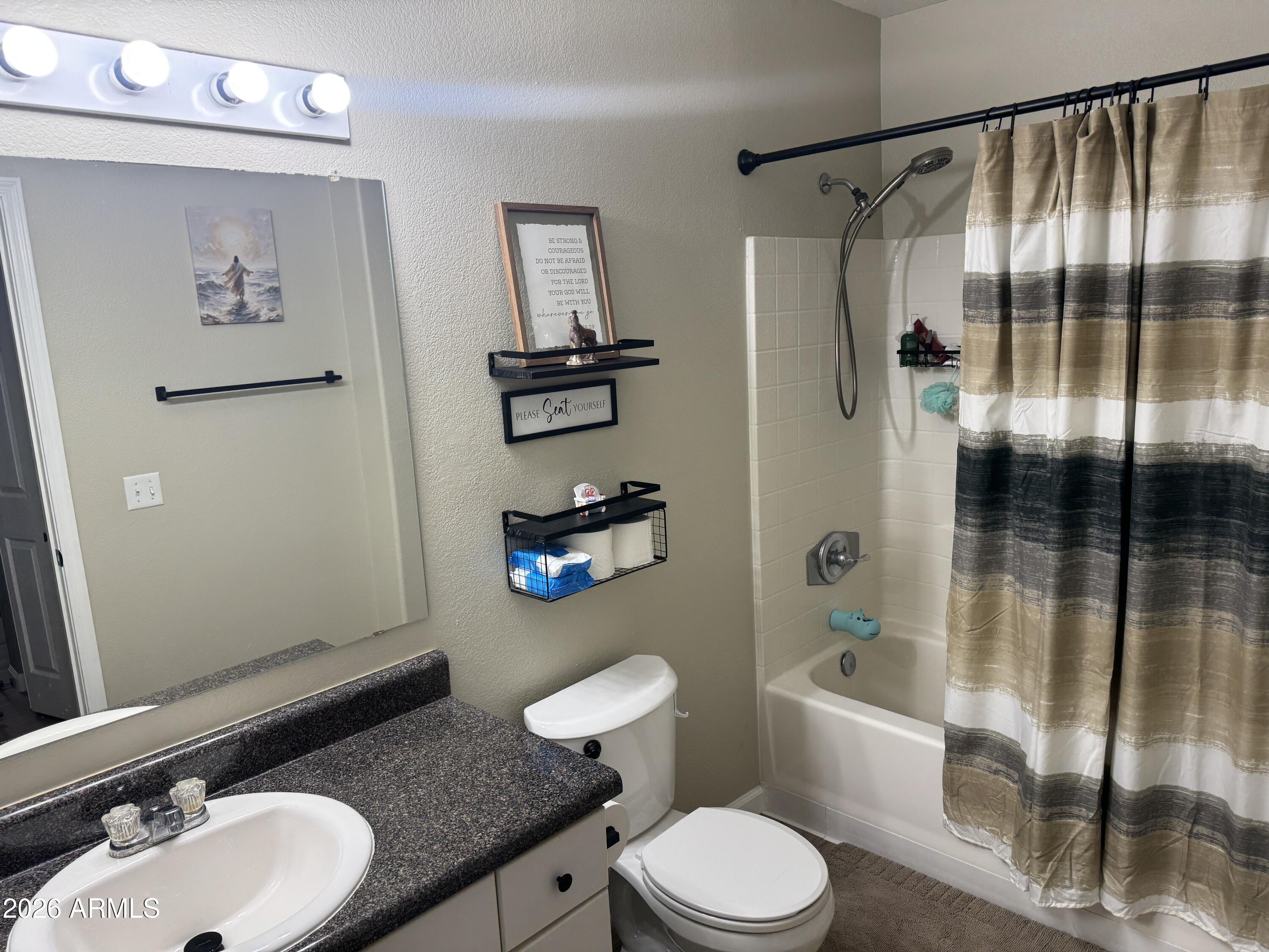 1295 North Ash Street, Unit 421 Gilbert, AZ 85233 - Photo 18 of 25 IMG_5951