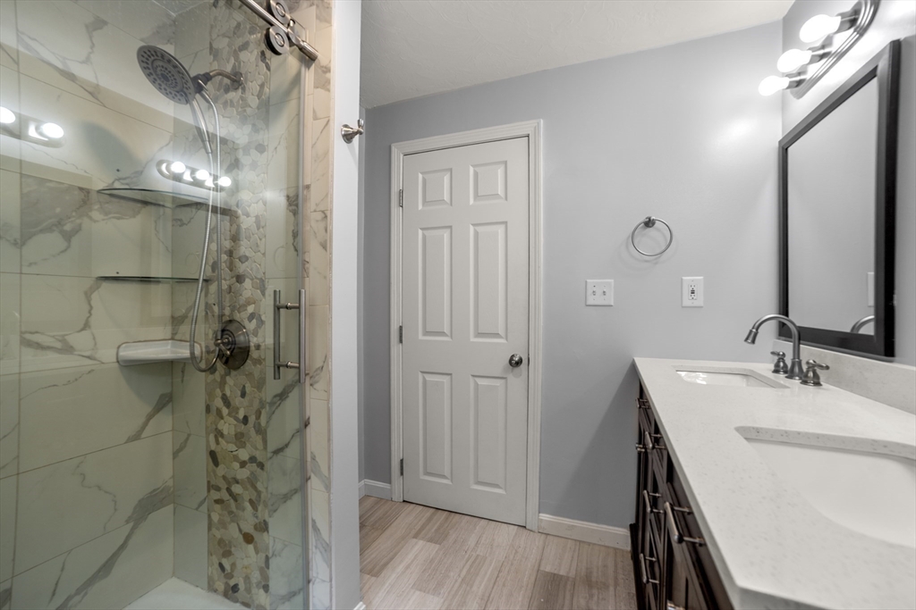 45 Thiels Way Raynham, MA 02767 - Photo 23 of 41