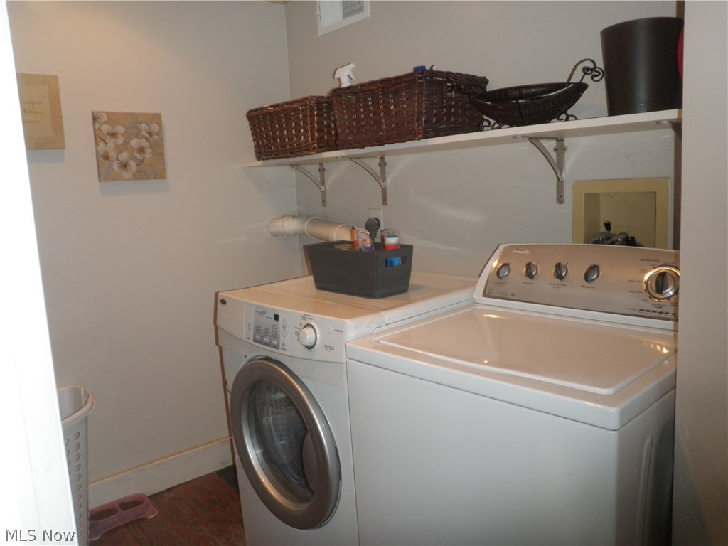 11510 Lakeview Road Chardon, OH 44024 - Photo 7 of 19 This first floor laundry is close to bedrooms and has plenty of storage and area for hanging clothes