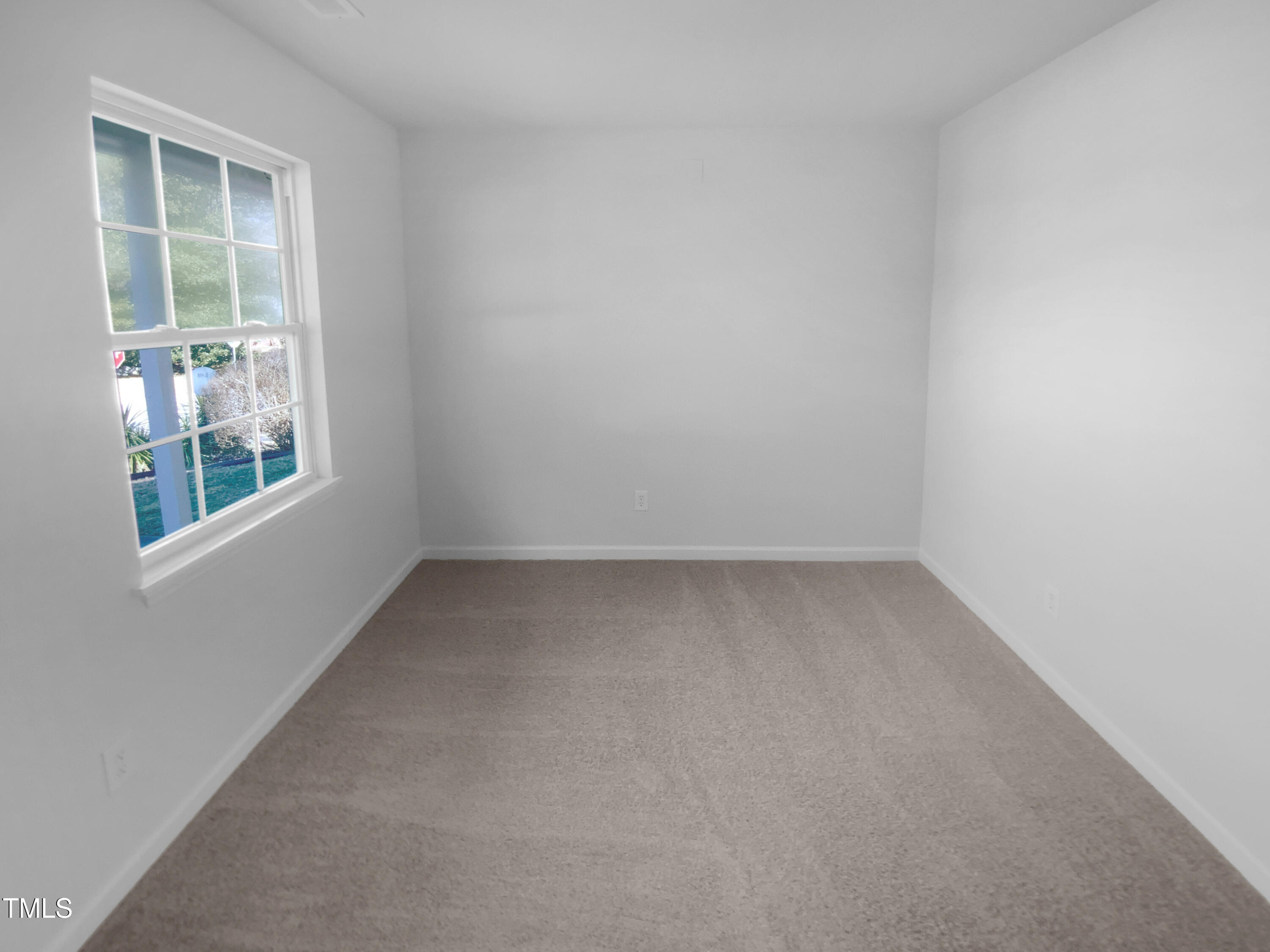 1216 Armstrong Circle Raleigh, NC 27610 - Photo 5 of 19 listing_5