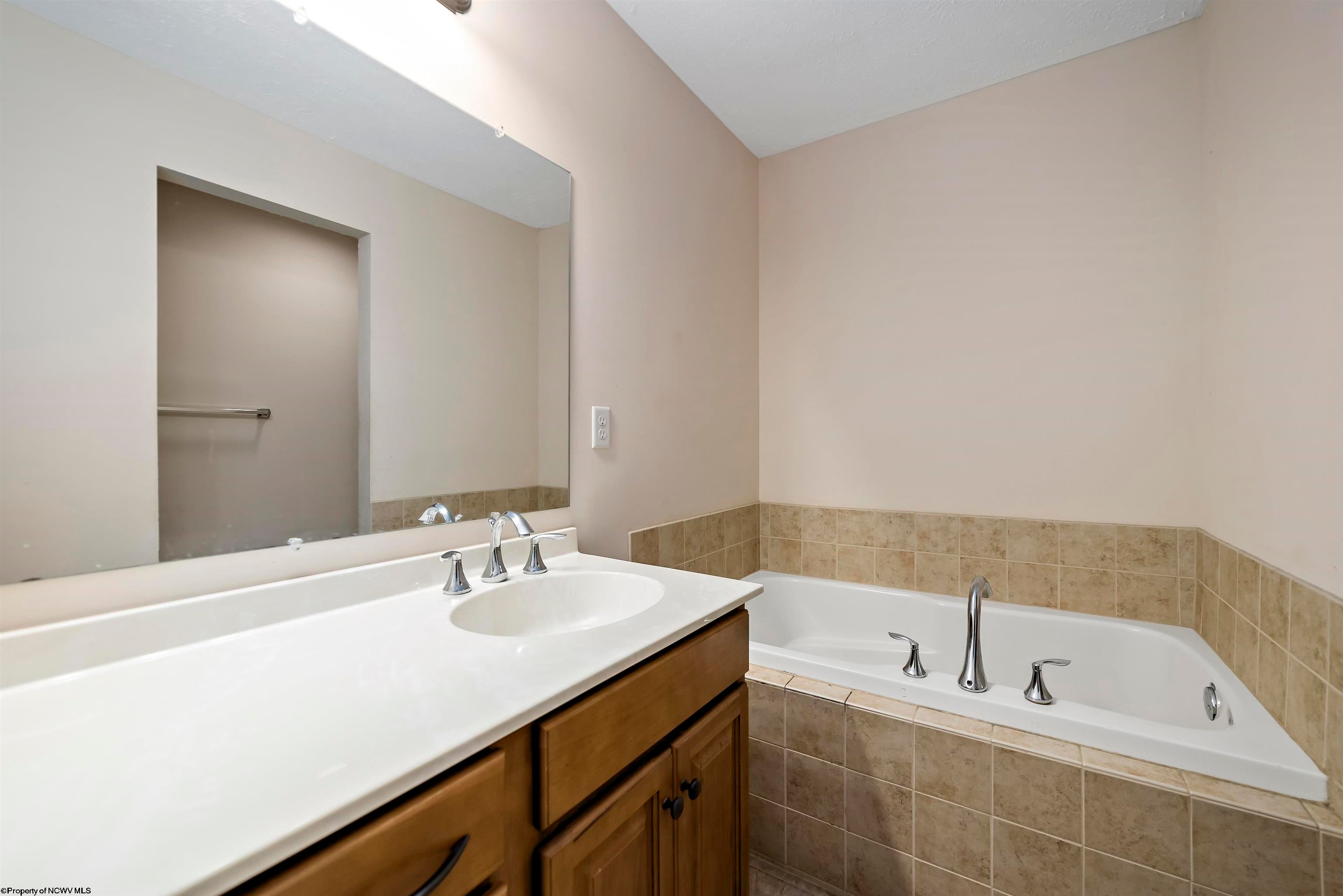 239 Smithtown Road Morgantown, WV 26508 - Photo 15 of 26 Gallery Image 15