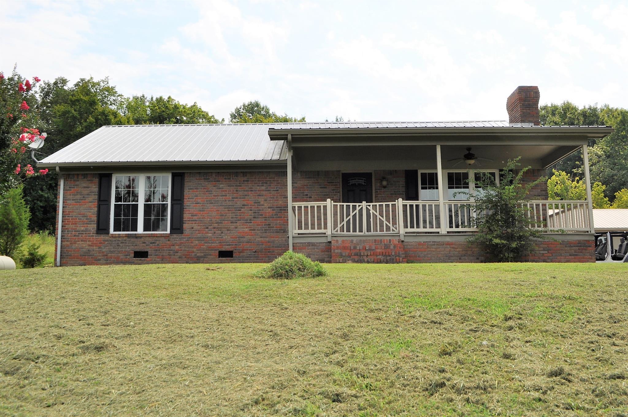 99 Short Road Petersburg, TN 37144 - Photo 4 of 18 Gallery Image 4