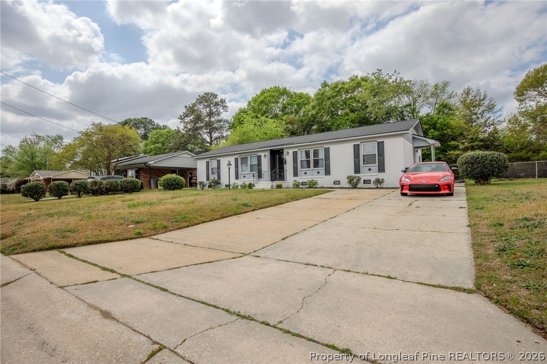 1214 Berkshire Road Fayetteville, NC 28304 - Photo 3 of 29