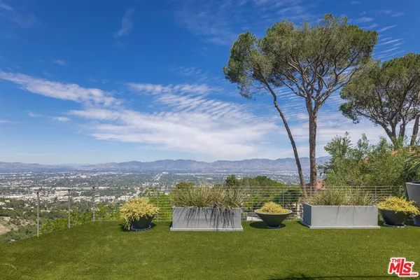 $6,995,000 | 3337 Beverly Ranch Road, Beverly Hills, CA 90210