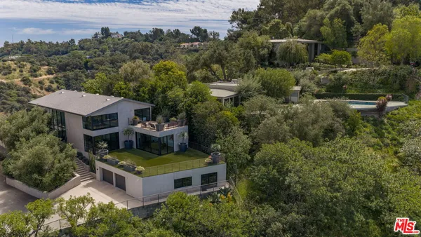 $6,995,000 | 3337 Beverly Ranch Road, Beverly Hills, CA 90210