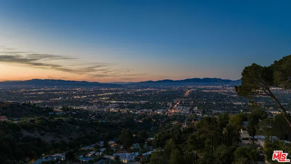 $6,995,000 | 3337 Beverly Ranch Road, Beverly Hills, CA 90210