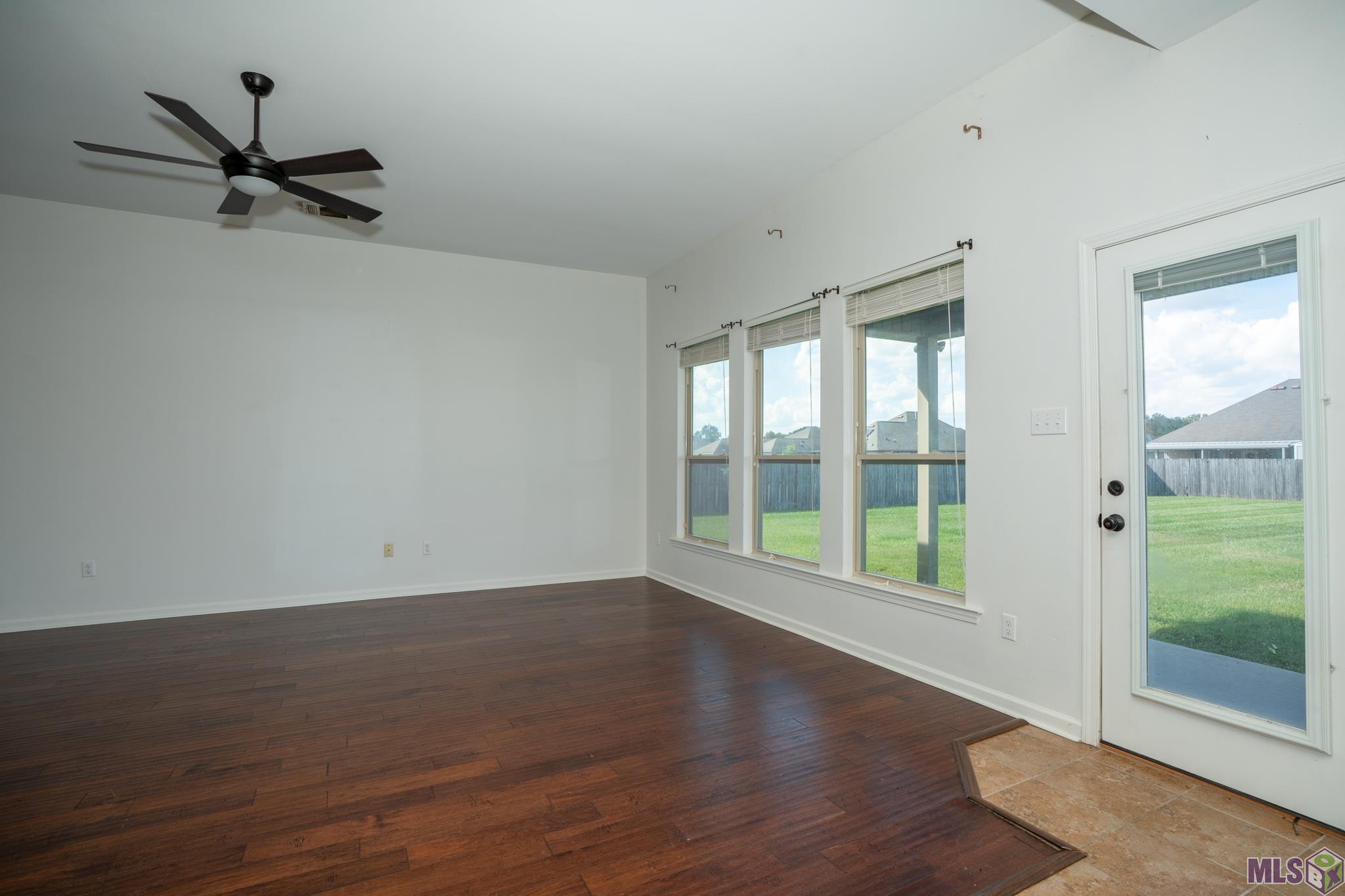 42308 Devall Road Prairieville, LA 70769 - Photo 8 of 48 Gallery Image 8