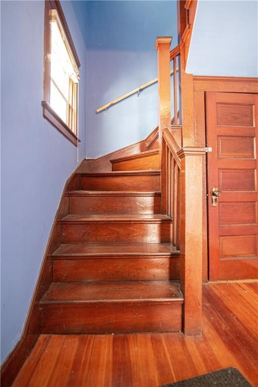 1397 Chalkstone Avenue Providence, RI 02909 - Photo 4 of 39