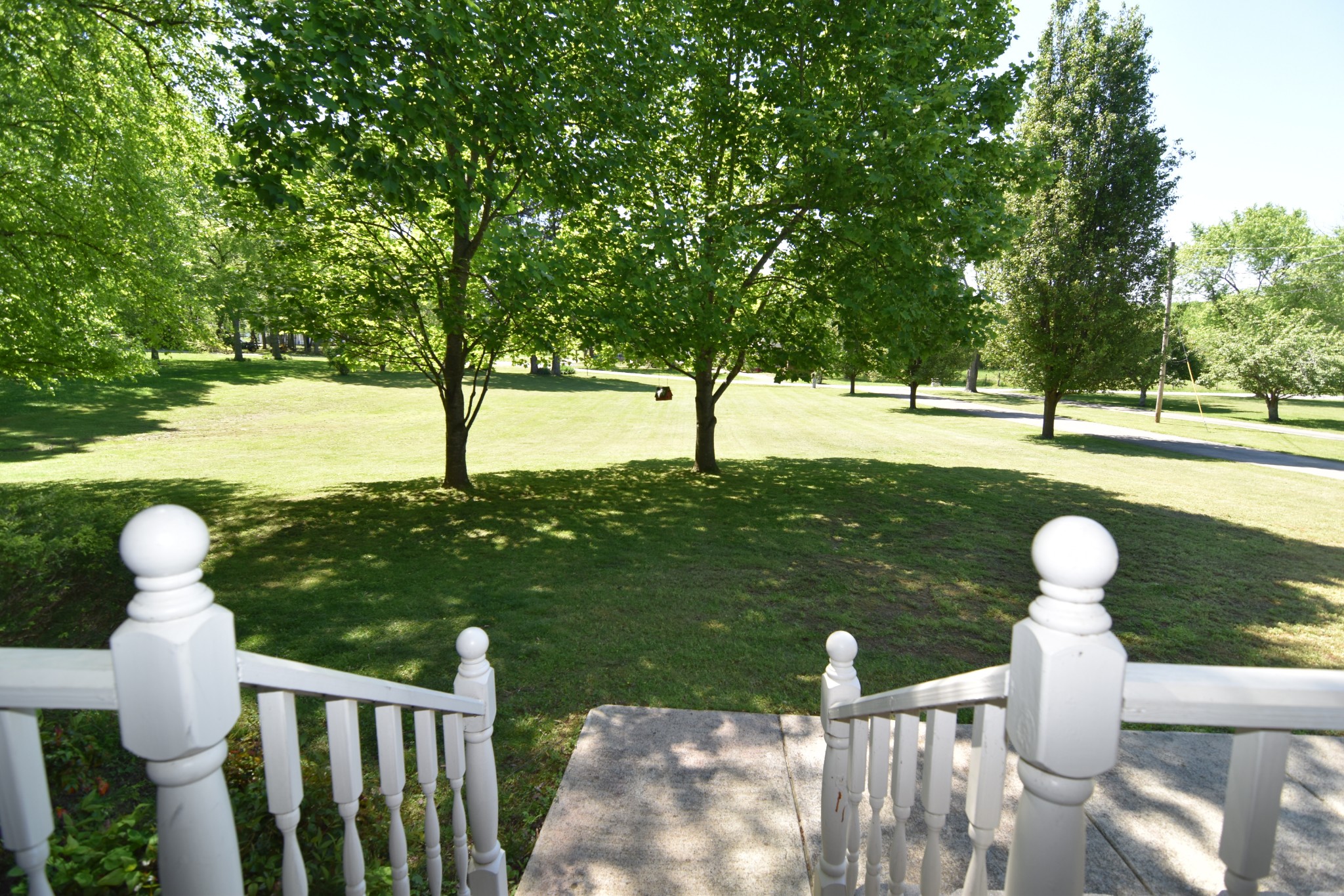 2513 Quarry Road Mount Juliet, TN 37122 - Photo 28 of 42 a front view of a house with garden and patio
