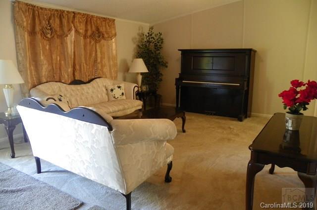 1562 Zion Road Morganton, NC 28655 - Photo 3 of 22 Gallery Image 3