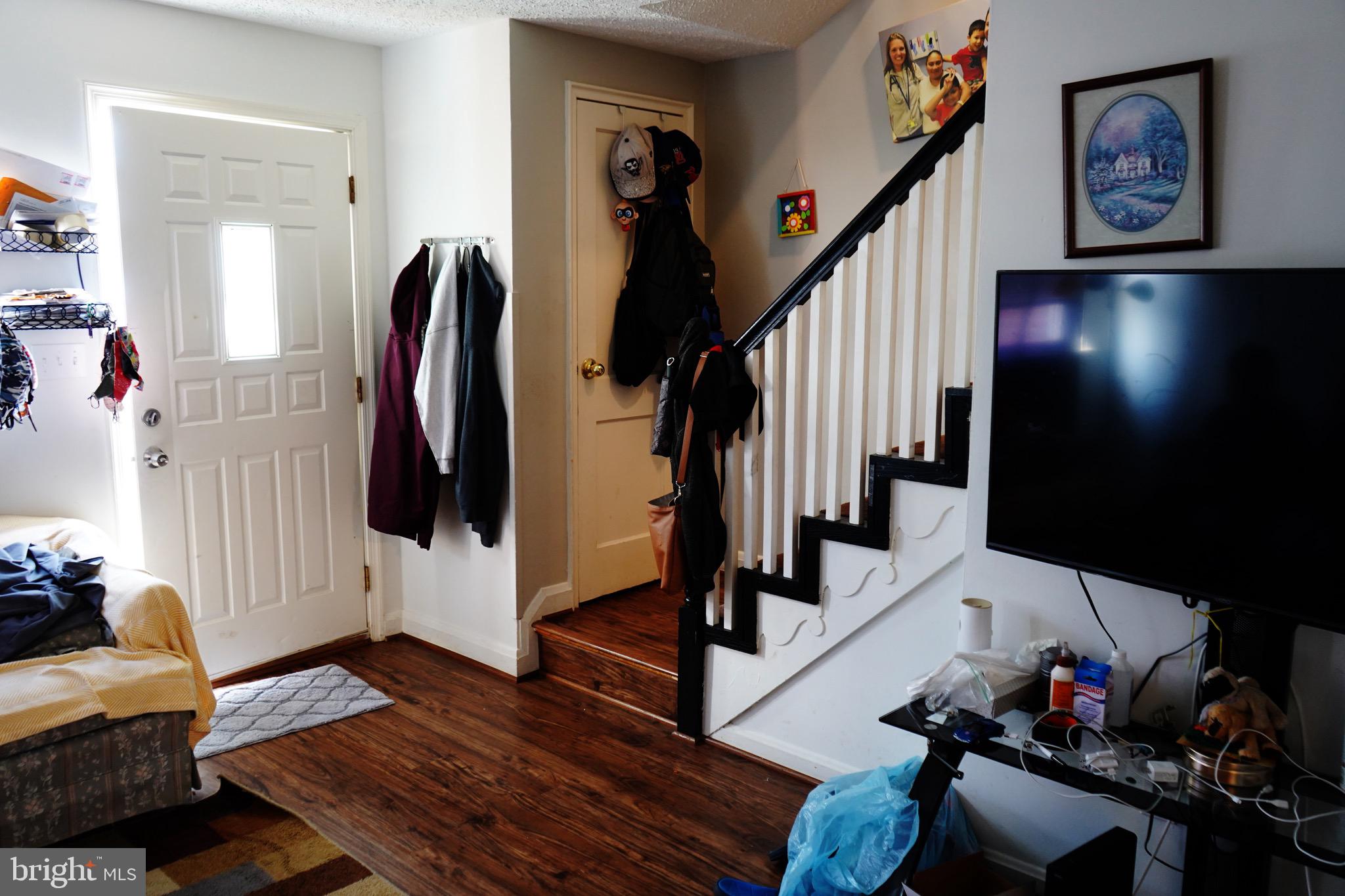 7856 Wynbrook Road Baltimore, MD 21224 - Photo 2 of 13